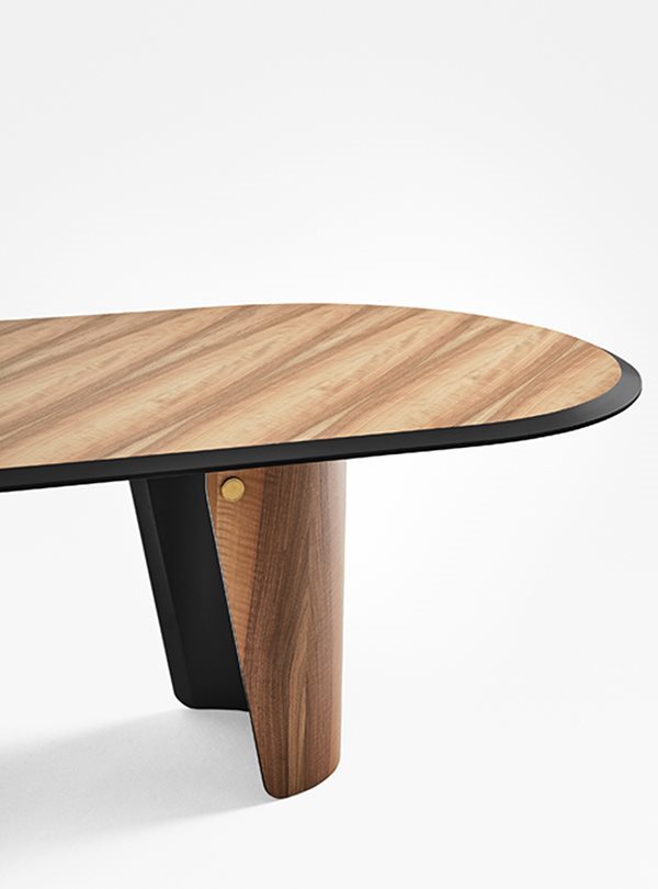 Итальянский стол Manto Oval 2