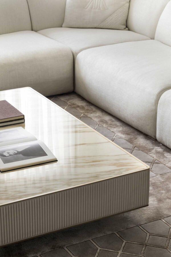 Итальянский столик Hugo 2