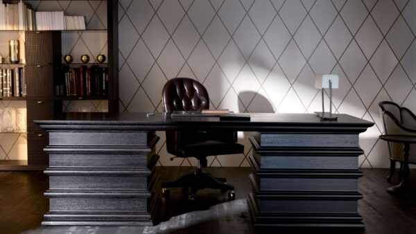 Итальянский стол MANON от Opera