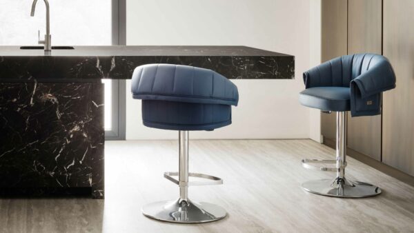 Итальянский барный стул Manta