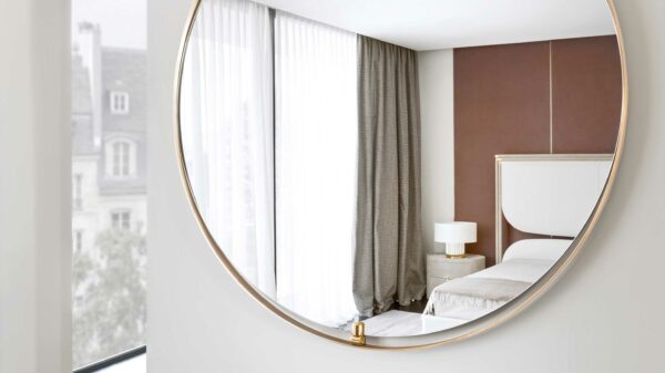 Итальянское зеркало Ofelia от Rugiano