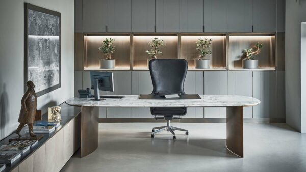 Итальянский письменный стол President от Rugiano