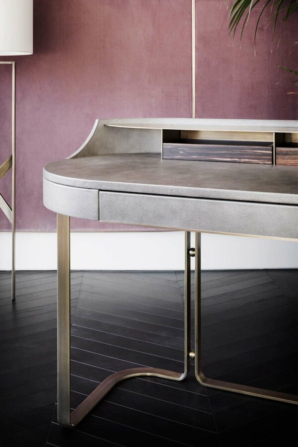 Итальянский письменный стол Roma от Rugiano