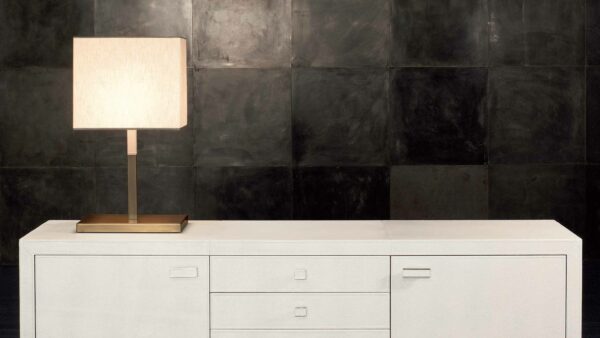 Итальянская настольная лампа Farisa от Rugiano