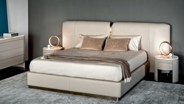 Итальянская настольная лампа Halo 1 от Rugiano