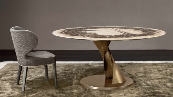 Итальянский стол Zoe от Rugiano