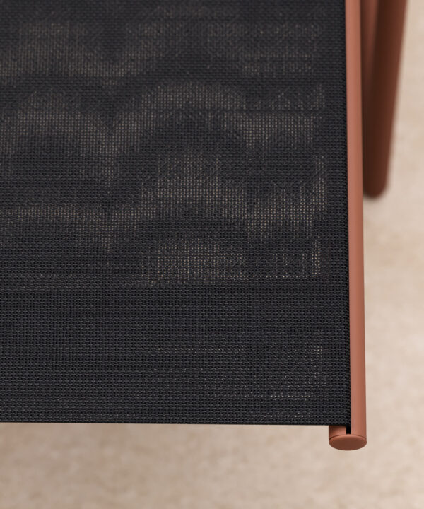 Итальянский шезлонг Pipe Chaise longue от ATMOSPHERA