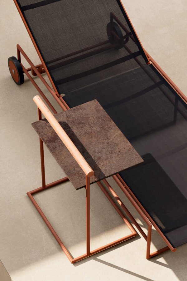 Итальянский шезлонг Pipe Chaise longue 5