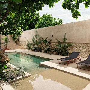 Итальянский шезлонг Pipe Chaise longue 2