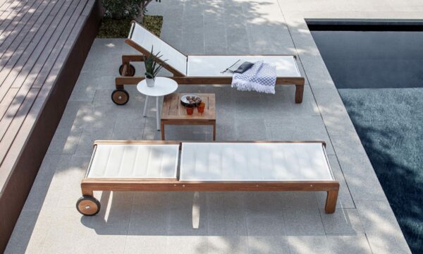 Итальянский столик Desert Service Table от ATMOSPHERA