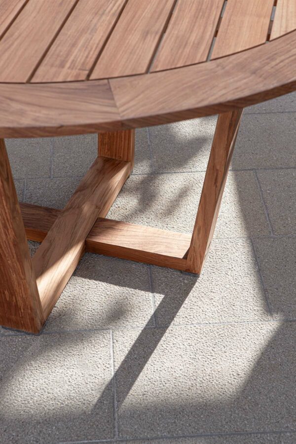 Итальянский стол Desert Round Table 2