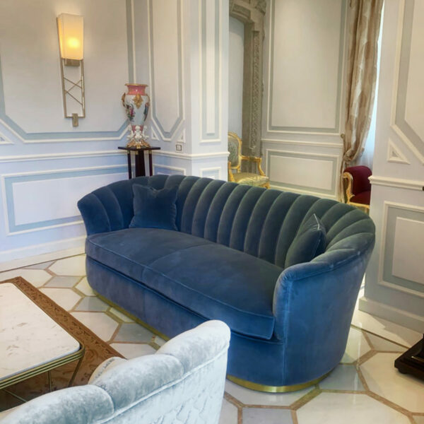 Итальянский диван MILLER 2