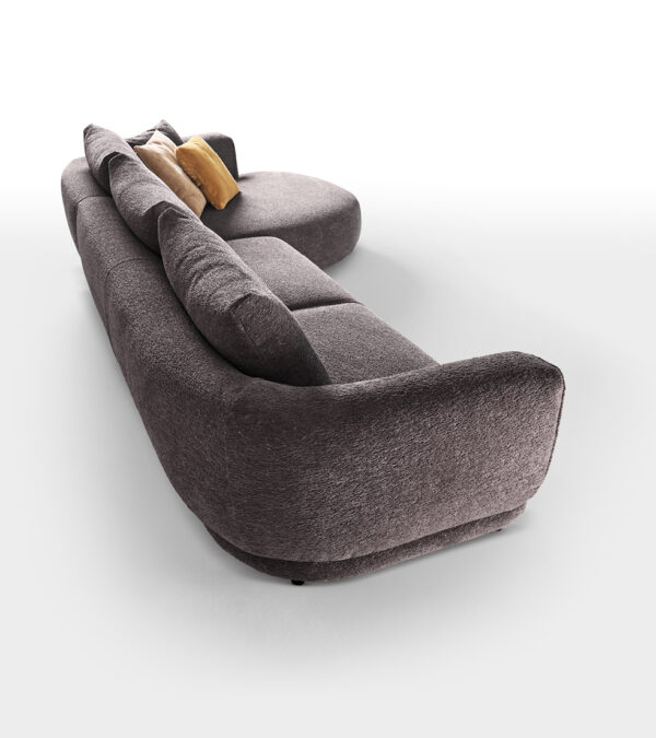 Итальянский диван RICHMOND 3