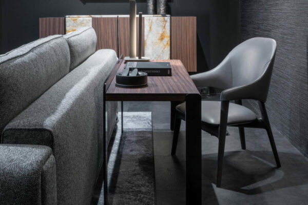 Итальянский стул EGLE 7