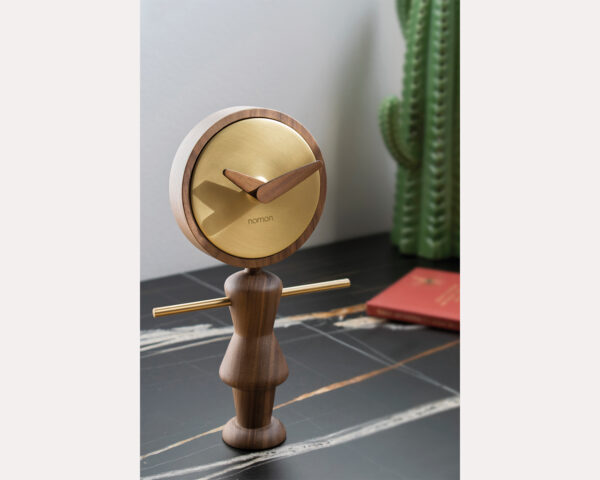 Дизайнерские часы Nena от NOMON (Испания)