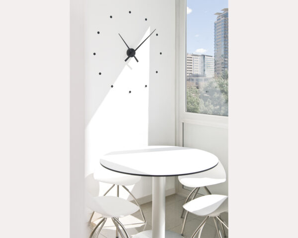 Дизайнерские часы OJ от NOMON (Испания)