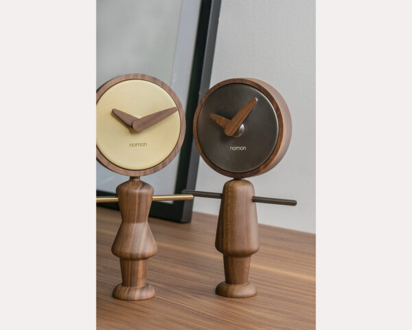 Дизайнерские часы Nene от NOMON (Испания)