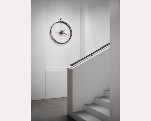 Дизайнерские часы Double O 3