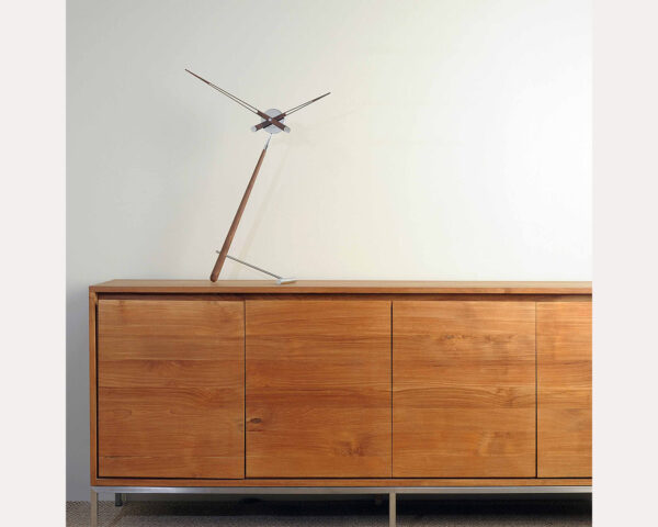 Дизайнерские часы Pointer 2