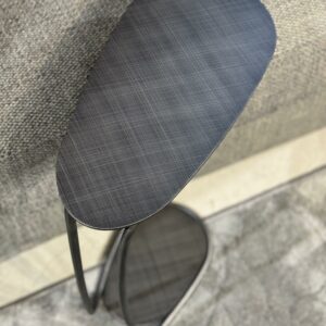 Приставной столик Yago от итальянской фабрики Cattelan Italia