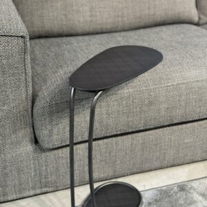 Приставной столик Yago от итальянской фабрики Cattelan Italia