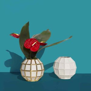 Итальянская ваза Leonardo Vase - White & Gold 2