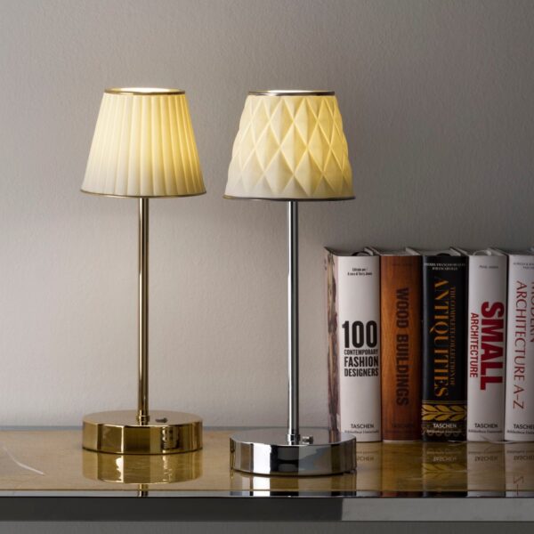 Итальянская настольная лампа Infinity Rechargeable Table Lamp - White & Platinum