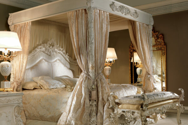 Итальянская кровать CHARLENE 2