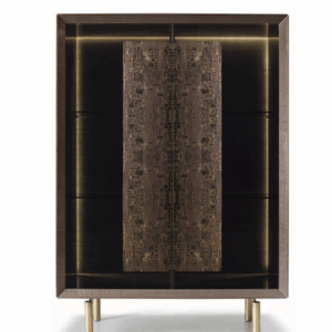 Итальянская витрина Quadro 3 от GRILLI