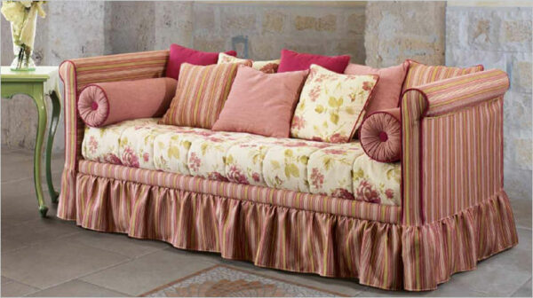 Итальянский диван Victoria