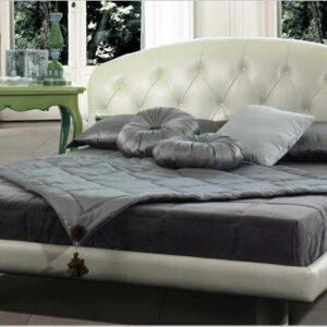 Итальянская кровать Sissy от Treci Salotti