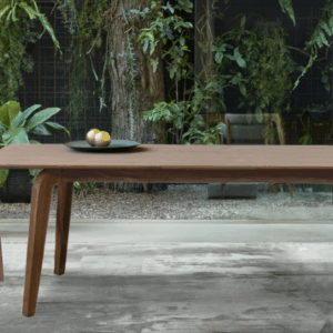 Итальянский стол Auriga от MA SALGUERO HOME