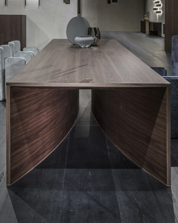 Итальянский стол MANTICA 2