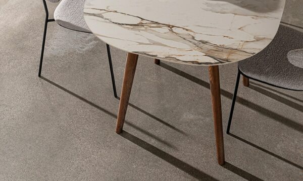 Итальянский стол Tavolo Lewood shaped от SOVET