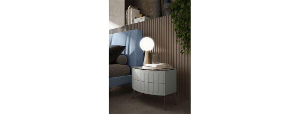 Итальянская прикроватная тумбочка 04 3