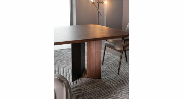 Итальянский стол ISOLDE от Ulivi