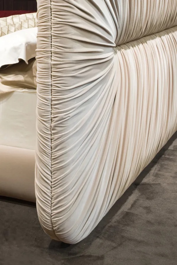 Итальянская кровать Drapé 3