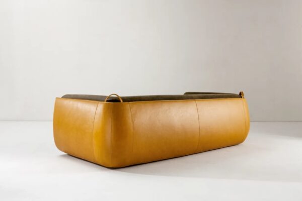 Итальянский диван Meir от LAURAMERONI