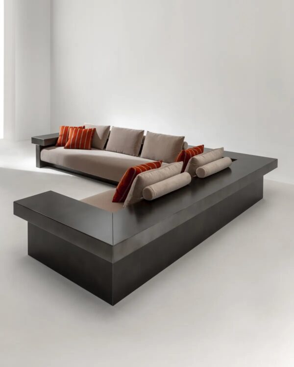 Итальянский диван Plaza от LAURAMERONI