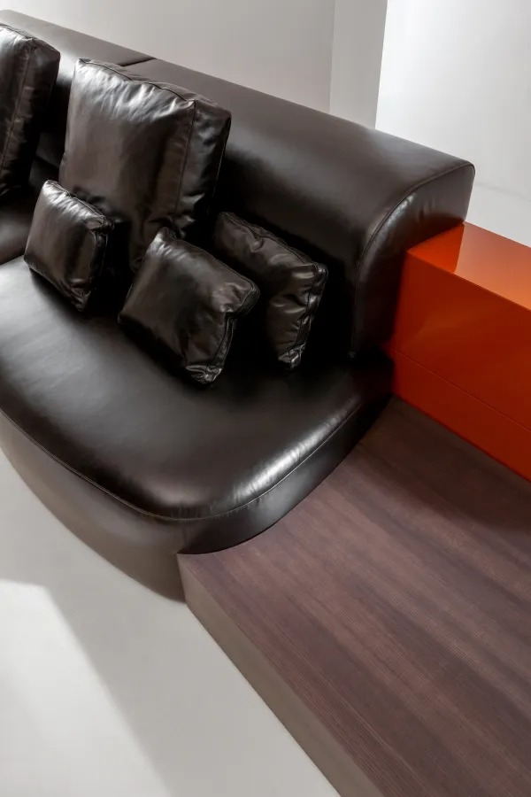 Итальянский диван Symphony 2