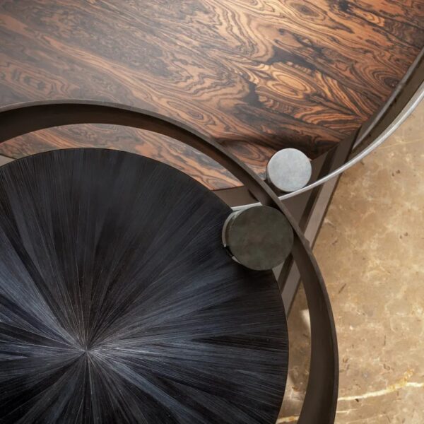 Итальянский столик Tray 3