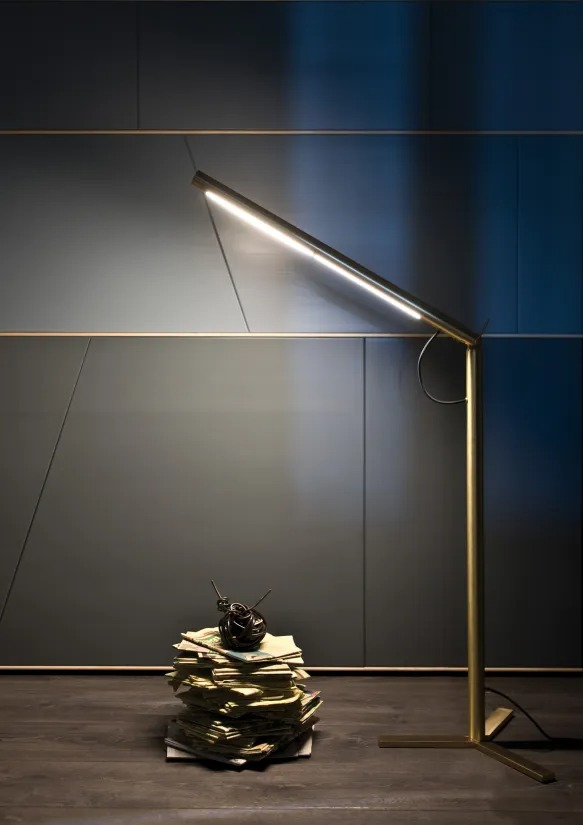 Итальянский напольный торшер Level 2