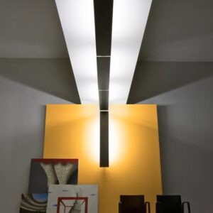 Итальянский потолочный светильник Lightwall от LAURAMERONI