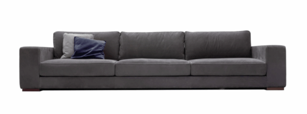 Итальянский диван Bobbie padded от Итальянский диван Bobbie padded