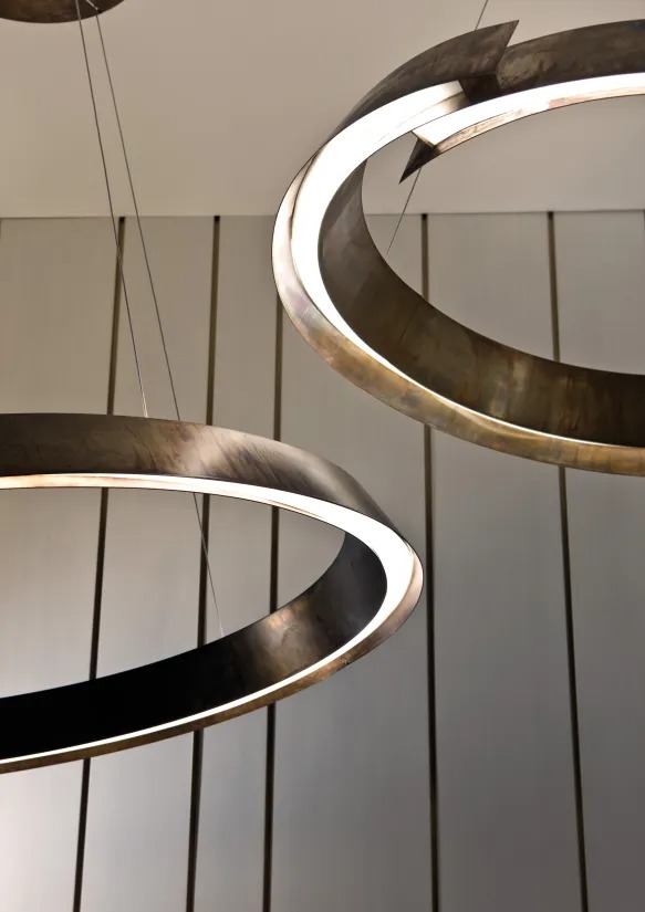 Итальянский подвесной светильник Swirl от LAURAMERONI