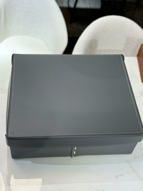 Коробка с крышкой из кожи 44*59*19 gray 5