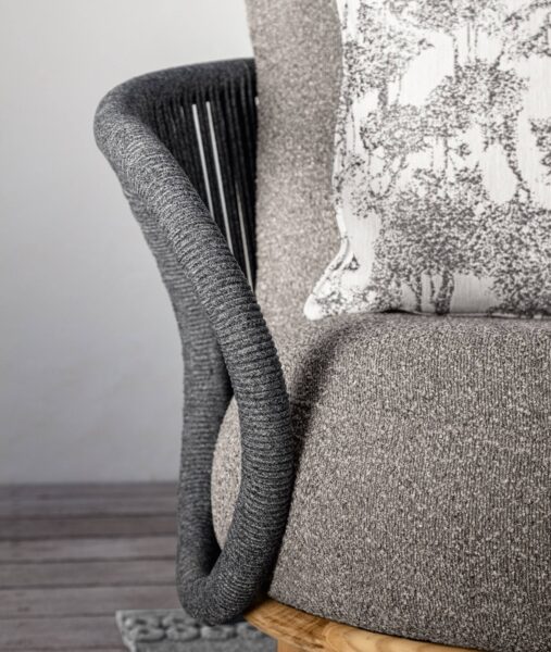 Итальянское кресло Karen Living Armchair 2