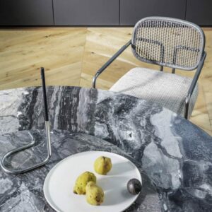 Итальянский стол Balloon от FLOU