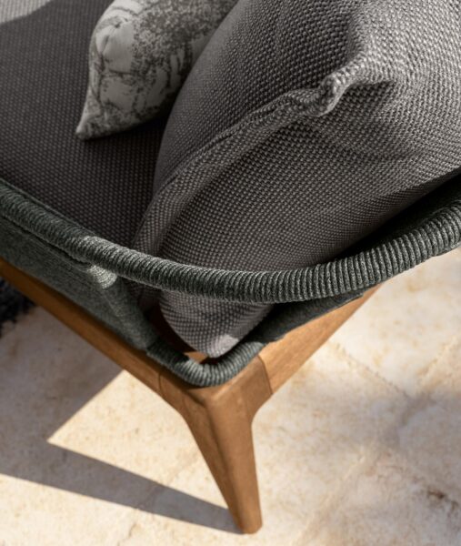 Итальянское кресло Cruise//Teak Living Armchair 2