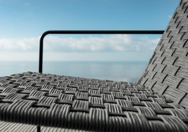 Итальянское кресло Jackie Living Armchair 2